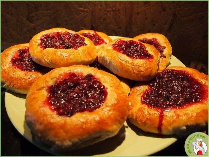 Булочки, ватрушки, пирожки - рецепты с фото, как пошагово приготовить на ydoo.in