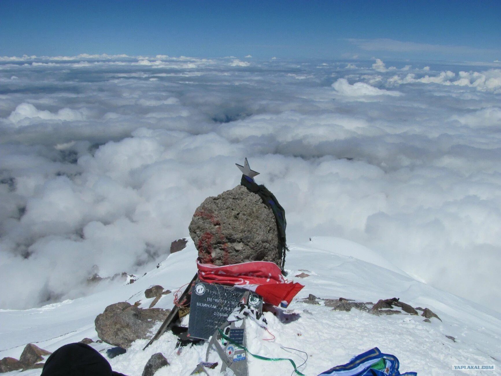 Гималаи эверест. Белалакая и маттерхорн. В каких горах есть вершины. В каких горах есть вершины. Северная америка гора мак-кинли.