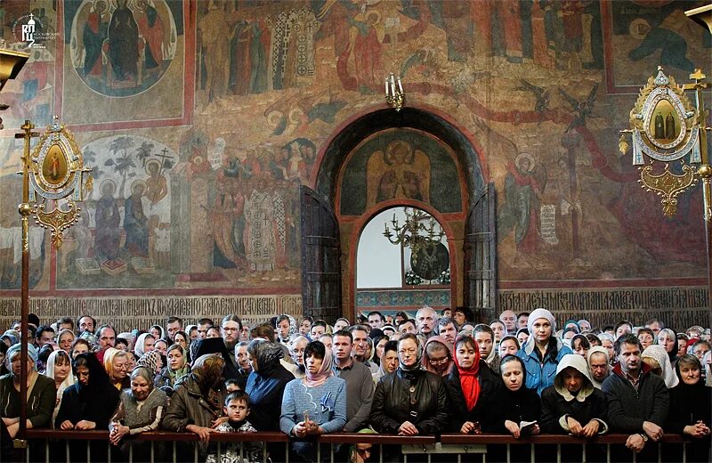 Сергиев исповедь. Патриаршая трапезная Троице-Сергиева. Исповедь в Троице Сергиевой Лавре. Фото Исповедь в Троице-Сергиевой Лавре. Барменский съезд исповедующей церкви.