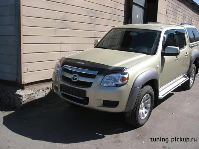 Ленд крузер 100 капот пластик. Накладка на капот mazda bt50. Капот мазда бт 50. Накладка на капот мазда бт 50. Капот мазда бт 50.