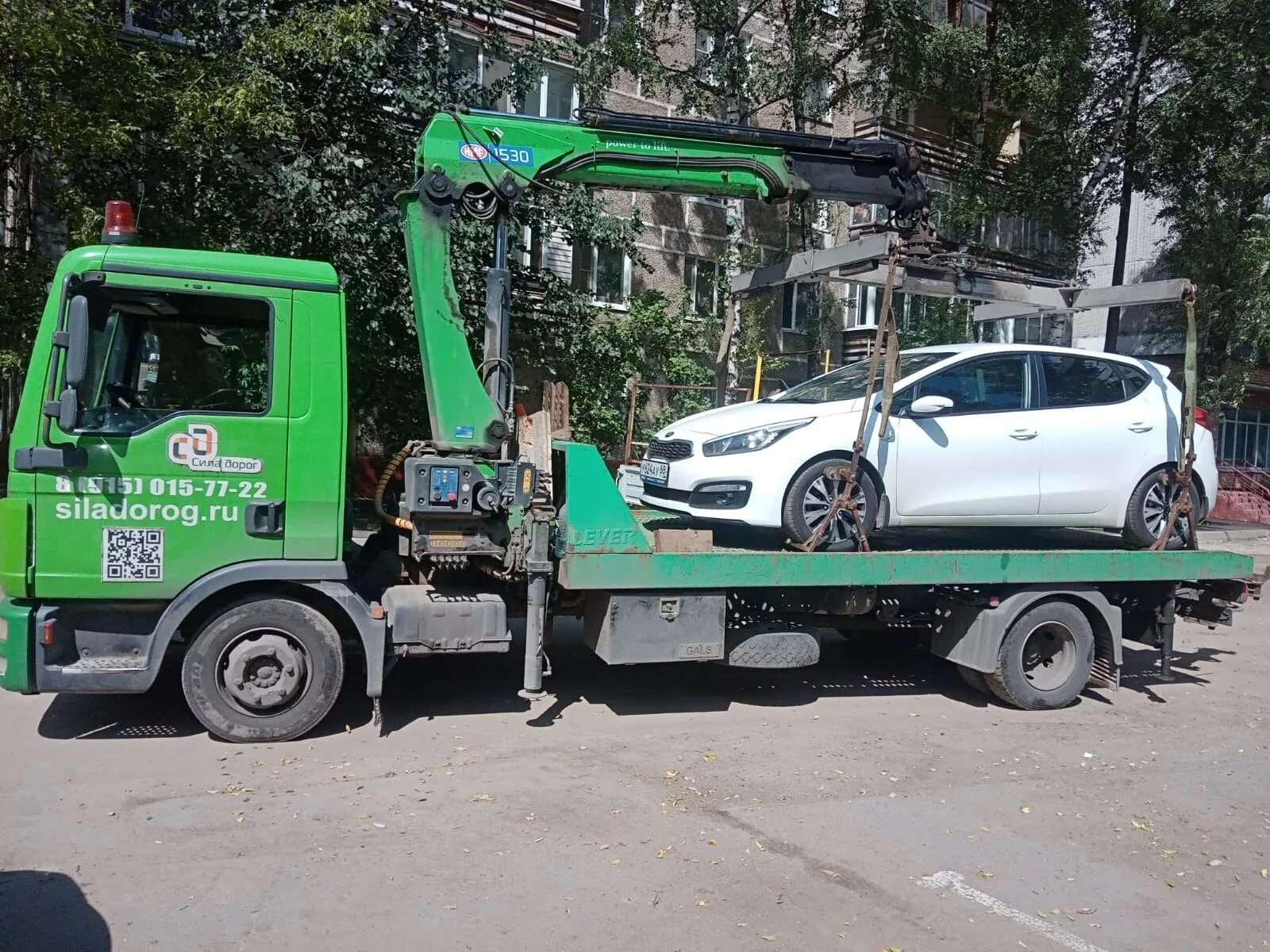 Эвакуатор в московском недорого. Эвакуатор Москва. Эвакуатор малолитражек. Эвакуатор 8928 560-00-66. Московский паркинг буксир эвакуатор.