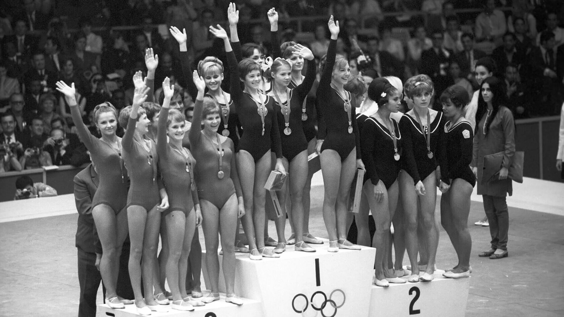 Женская сборная СССР по гимнастике 1972. Сборная СССР по спортивной гимнастике 1972.