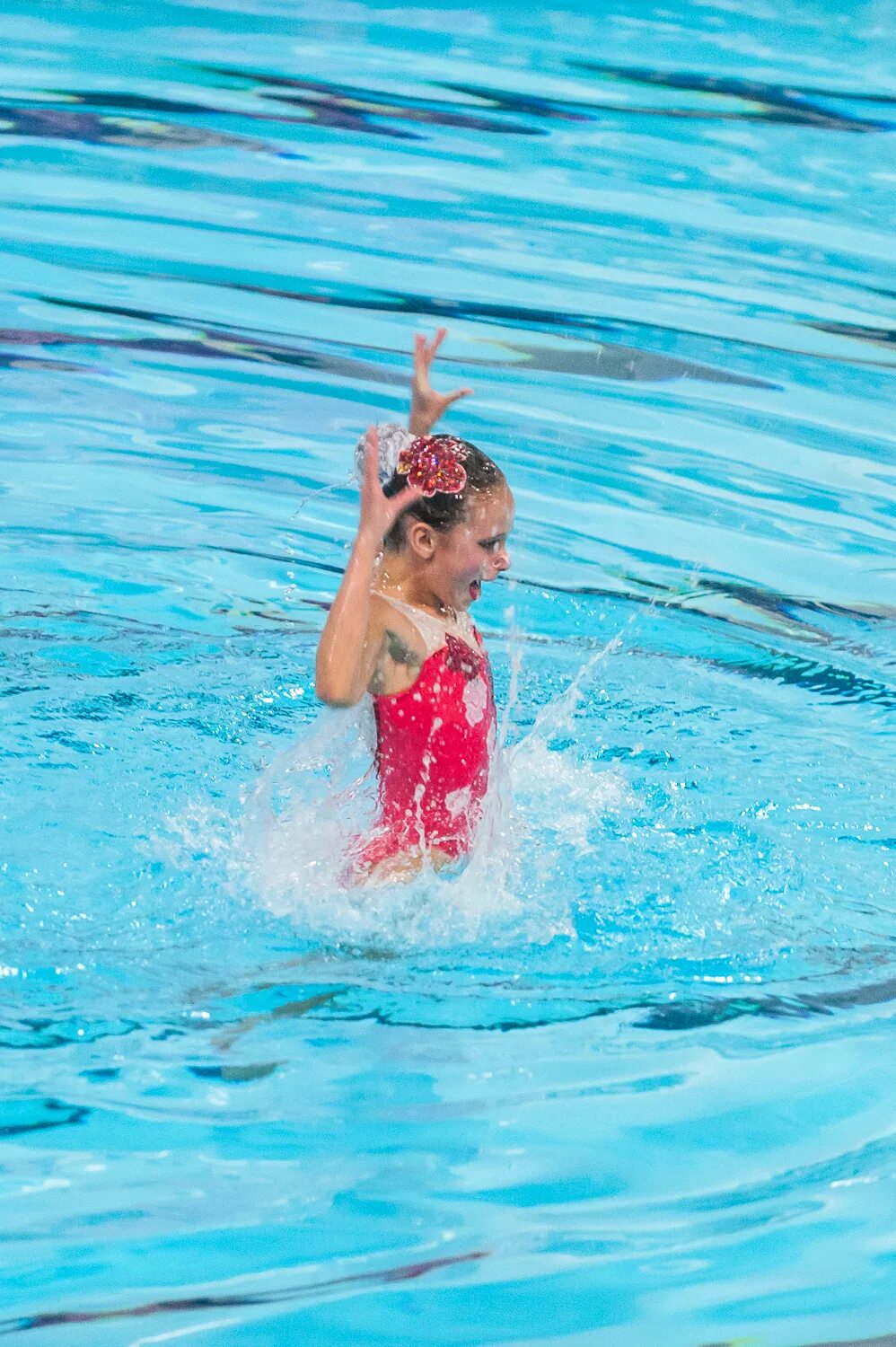 Splash swim. брызги в бассейне. плескание в бассейне. Splash swim. Splash школа плавания ргсу.