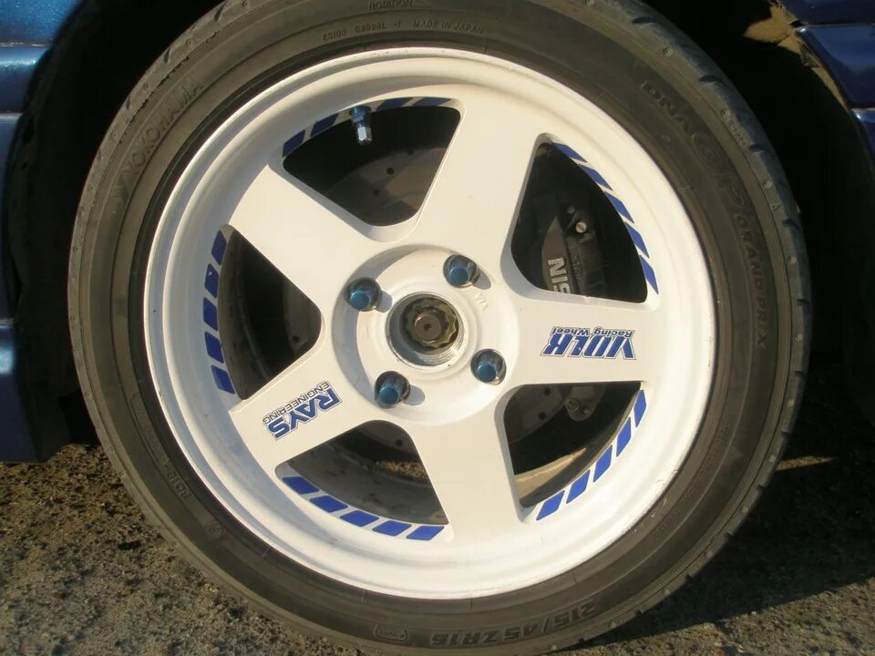 Диски rays 16. Rays te37 r16. rays te37 на гранту. rays volk racing te37 ваз. диски rays volk racing te37.