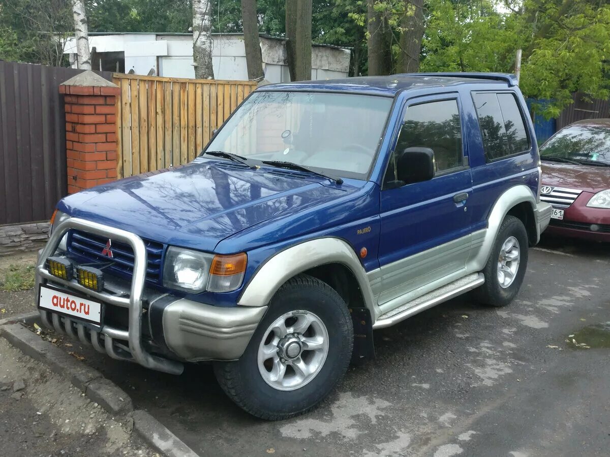 Купить митсубиси паджеро 2 дизель. 1994 Mitsubishi Pajero II. Mitsubishi Pajero II 3. Mitsubishi Pajero 1994. Mitsubishi Pajero 3 дверный 1994.