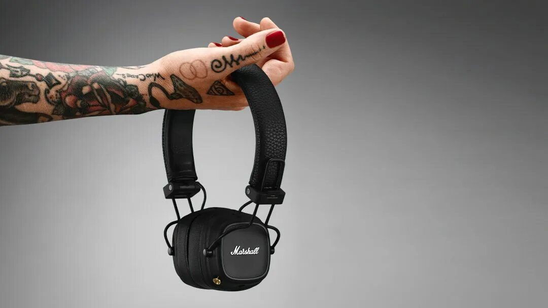 Marshall iv bluetooth. Marshall major 4. marshall major 4 надпись.