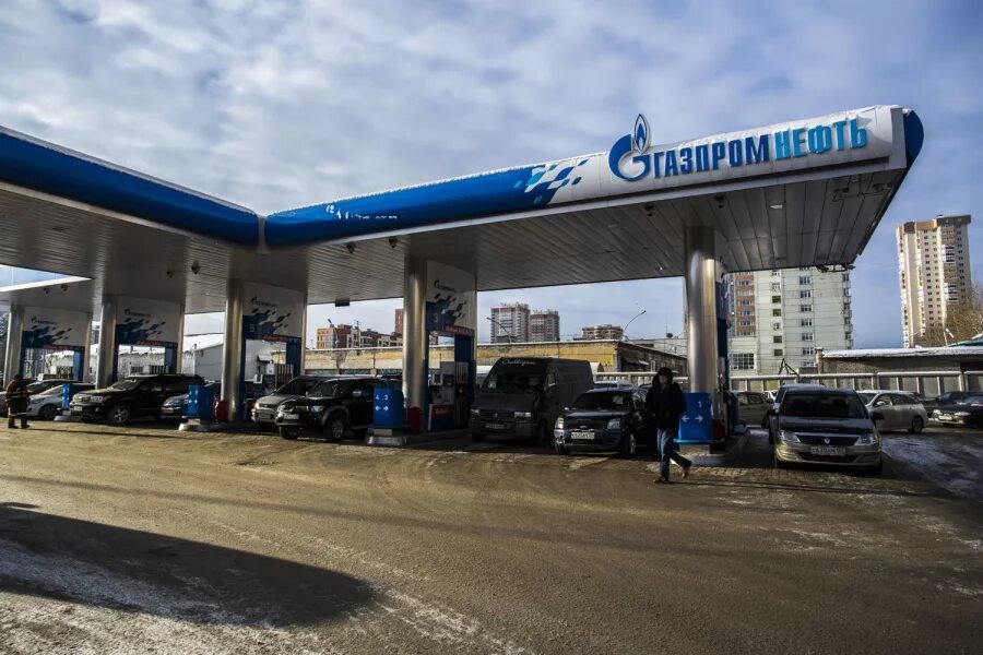 Солярка в новосибирске. Солярка в новосибирске. Бензин в 2011. Колонка газпромнефть. Новости топливо.