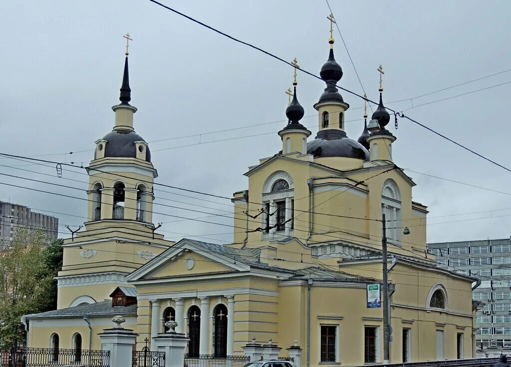 Храм у метро красносельская. Храм покрова богородицы в красном селе в москве. Храм покрова на красносельской. Храм покрова пресвятой богородицы на красносельской. Храм покрова богородицы в красном селе в москве.