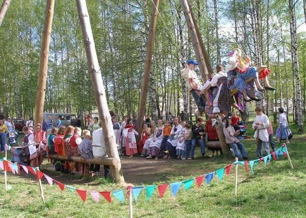 Никольское погода кадуйский район. Кадуйский район поселок Хохлово. Поселок Хохлово Вологодская область Кадуйский район. Хохлово (Кадуйский район). Дом ремесел Хохлово.