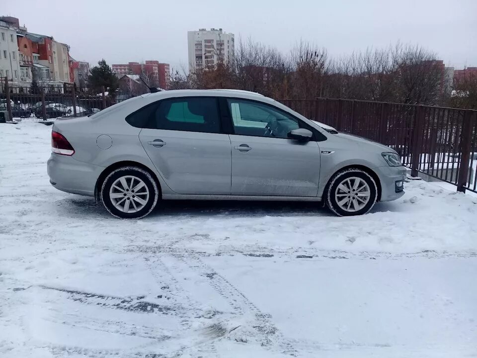Ппд поло седан. Ппд на поло. Vw polo занижение -50. Поло без ппд на r16. Фольксваген поло седан без ппд.