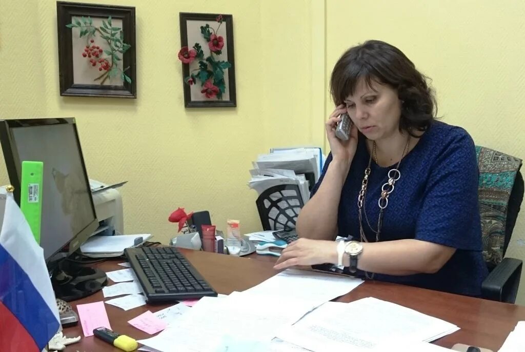 заместитель главы начальник управления образования