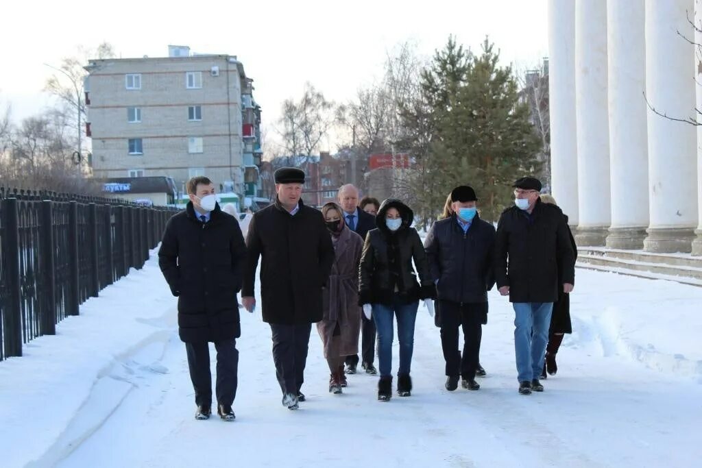 Бузулук свежие события. Зам главы города Бузулука. Бузулук город сейчас. Подслушано в Бузулуке сегодня последние. Новости Бузулука.