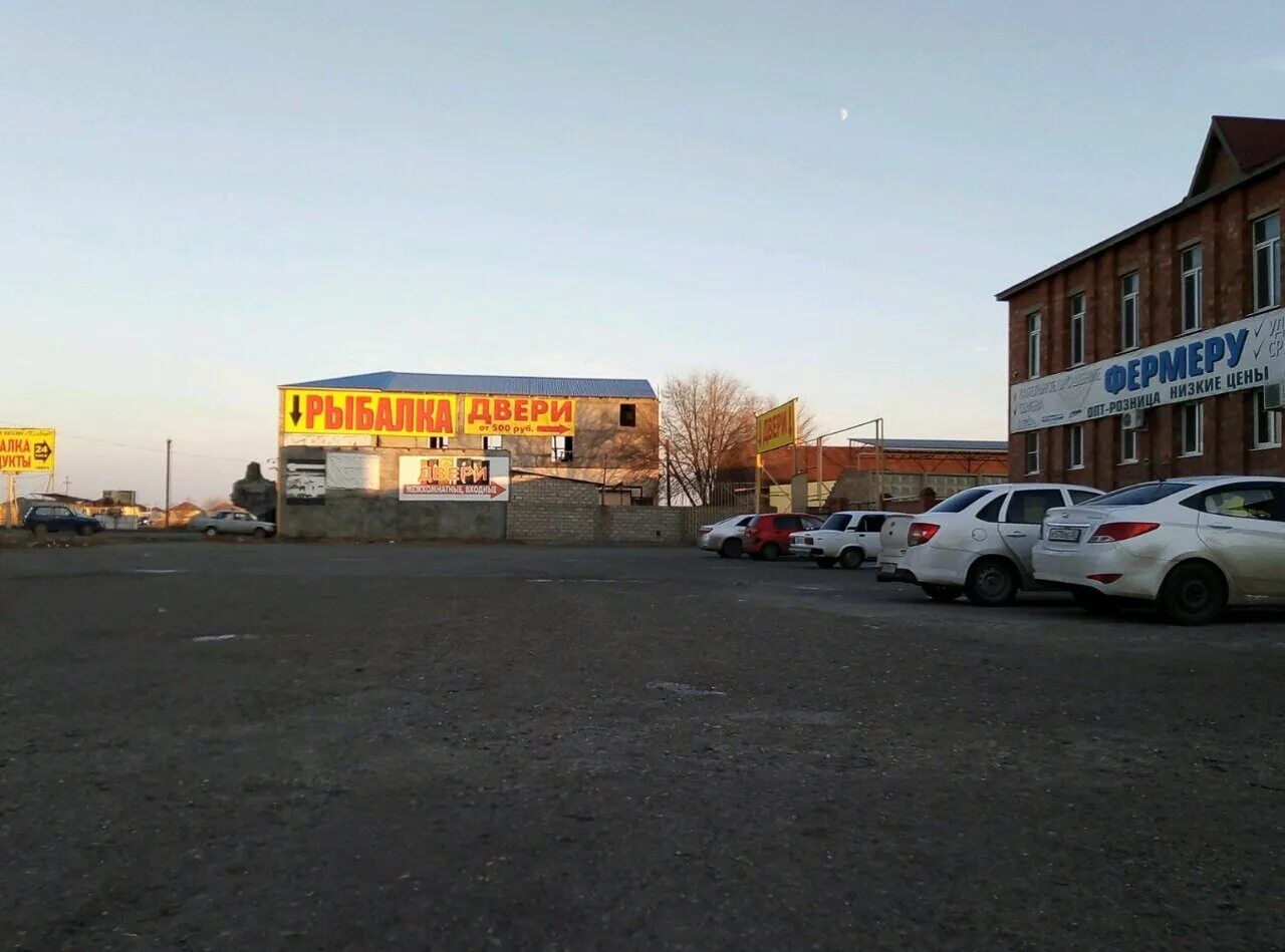 Photo: Автомобильная парковка, car park, selo Karagali, Zelyonaya Street, 4В - Y