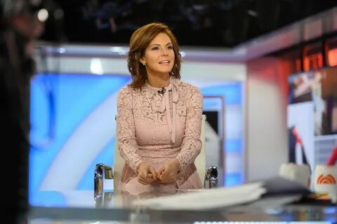 MSNBC's Stephanie Ruhle Talks Balancing Motherhood and Career PEOPLE.c...