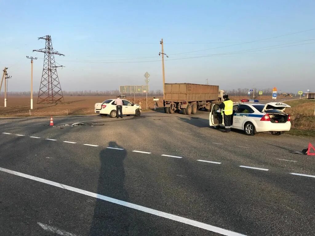 Новости краснодар края сегодня последние. Авария Тбилисская Нововладимировская. Тбилисская Краснодарский край аварий. Аварии станица Тбилисская.