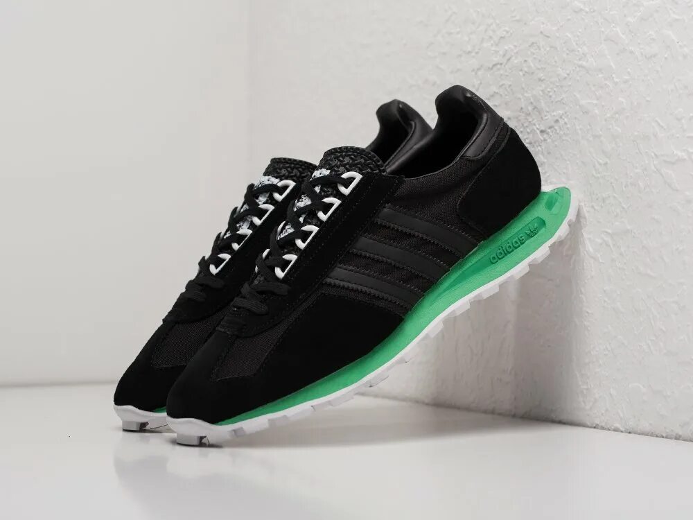 Adidas retropy e5. Кроссовки retropy e5 черные. Adidas retropy e5 Black. Кроссовки adidas retropy e5 цвет черный.