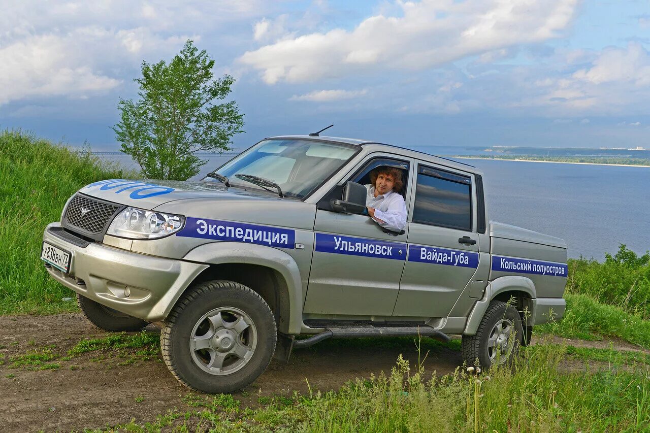 Уаз пикап ульяновск. УАЗ Патриот пикап. УАЗ Патриот пикап ДПС. УАЗ Патриот пикап полиция. УАЗ Патриот Россети.