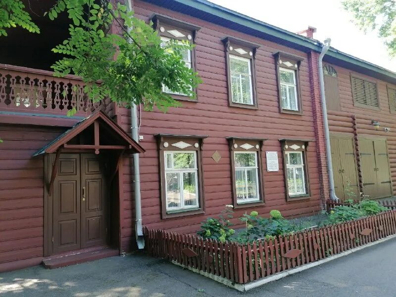 Дом-музей ленина в казани 1937. Музей ленина казань. Дом музей в и ленина казань. Дом музей ленина уфа. Улица ульянова ленина 58 казань.