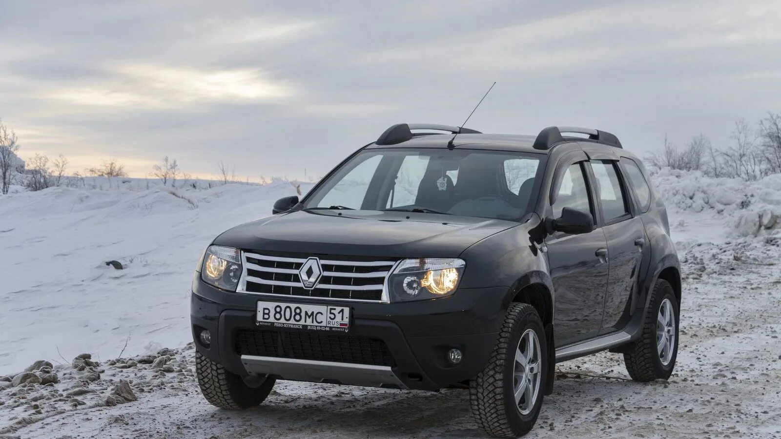 Renault duster 2014 год. Рено Дастер 4х4. Рено Дастер 2.0 4х4. Renault Duster 4. Рено Дастер 2014 2.0 4х4.