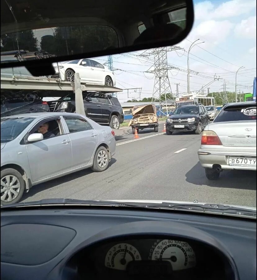 Авария на волгоградской кемерово сегодня. Проспект шахтёров 73. Авария на ленинградском шоссе вчера. Дтп кемерово сегодня на шахтеров. Кемеровский инцидент.