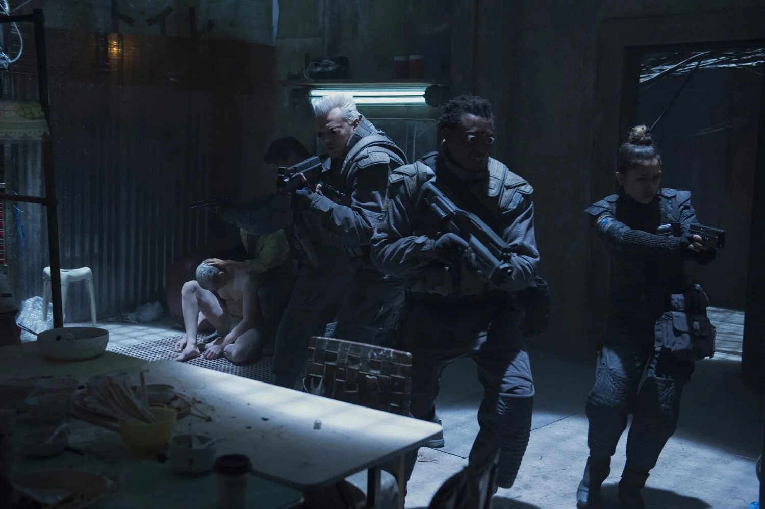 Опасный отряд сериал с 2020 г. Отряд самоубийц харли квин дэдшот. Уьо входил в отряд лызнюка. Отряд самоубийц уилл смит 2016. Отряд самоубийц фильм 2016 джай кортни.