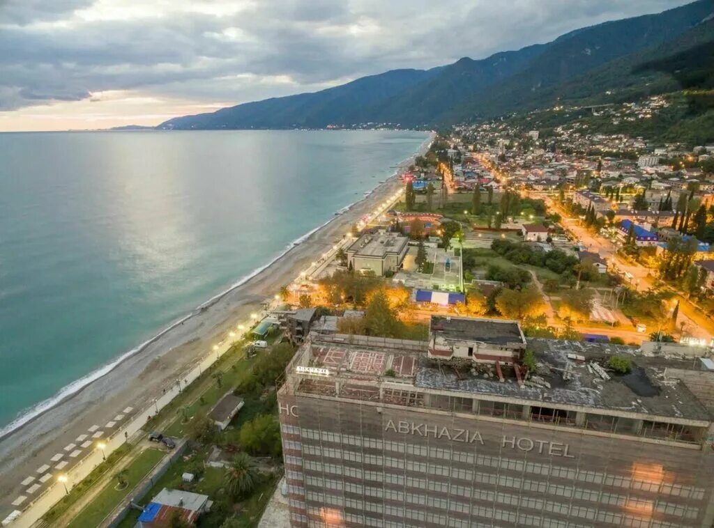 Город гагра абхазия фото