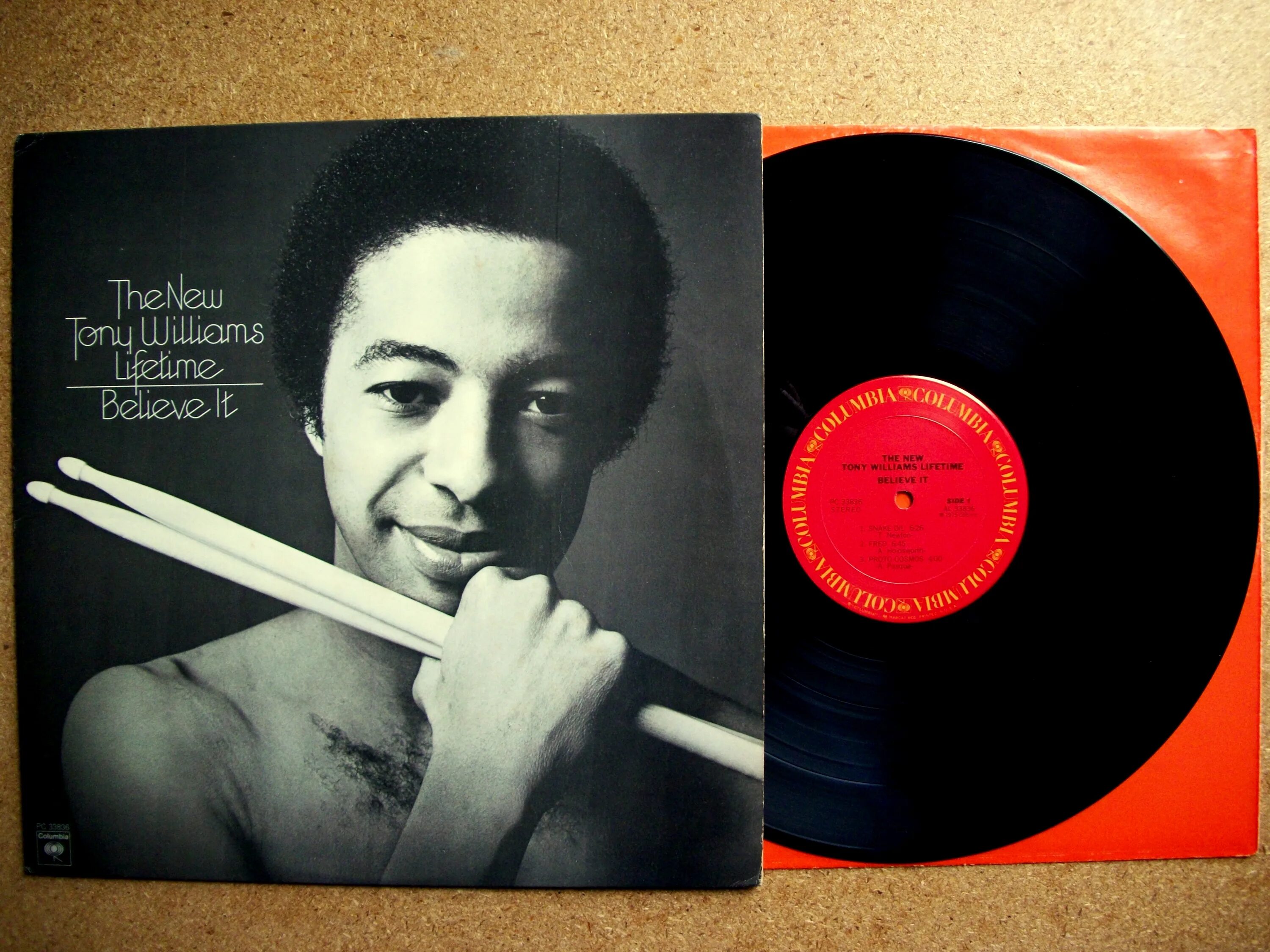 Tony williams. Tony williams lifetime. тони уильямс (барабанщик). life time тони уильямс. уильямс, тони (певец).