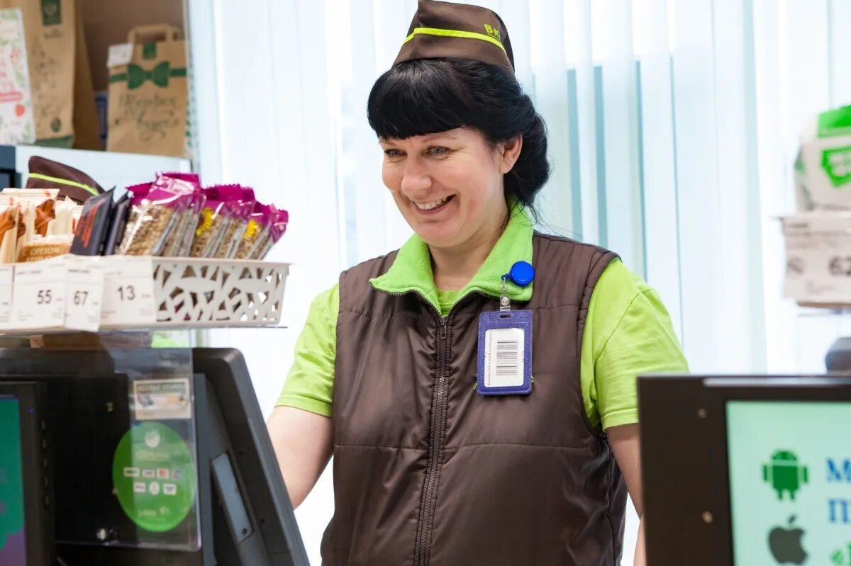 Профессия укладчик упаковщик. Подработка в дедовске. Жена на работе. Упаковщик на склад. Грузчики укладчики упаковщики.