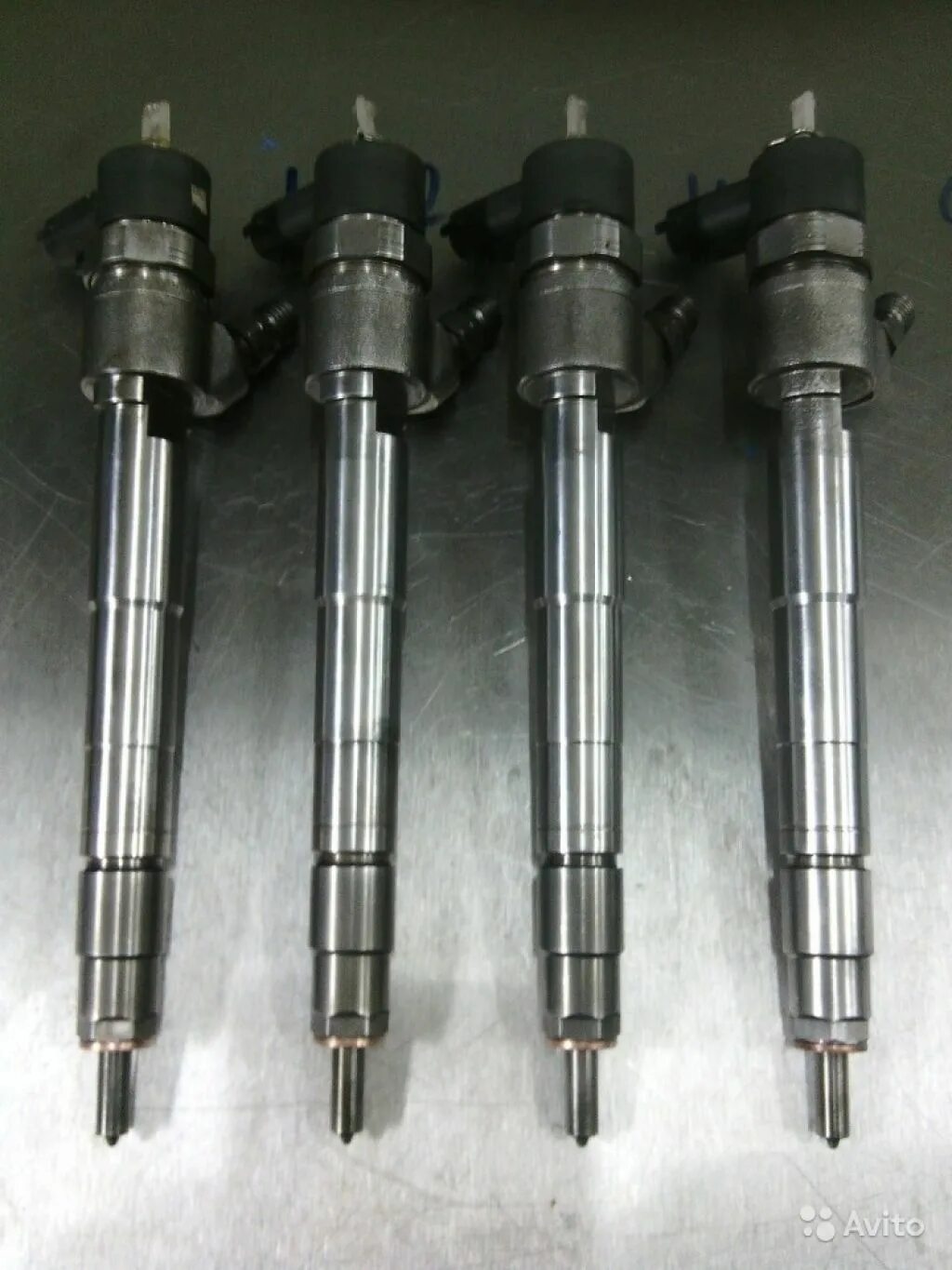 Форсунки газель cummins. Форсунка bosch 0445110376. форсунка газель камминз 2.8. форсунка газель бош.