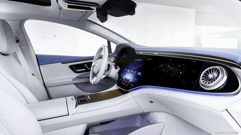 Mercedes eqe