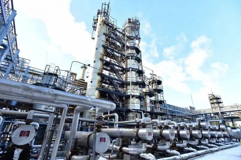 Нпз что это расшифровка. СНПЗ Сызрань. Нефтехимический комплекс Поволжья. Сызранский нефтеперерабатывающий завод. Сызранский нефтеперерабатывающие заводы в Самарской области.