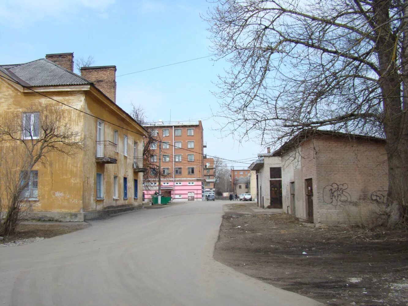 Погода на неделю сланцы ленинградская. Улица Островского сланцы. Сланцы город в Ленинградской области. Город сланцы Октябрьская 1а. Г. сланцы, ул. Гагарина, д. 1.