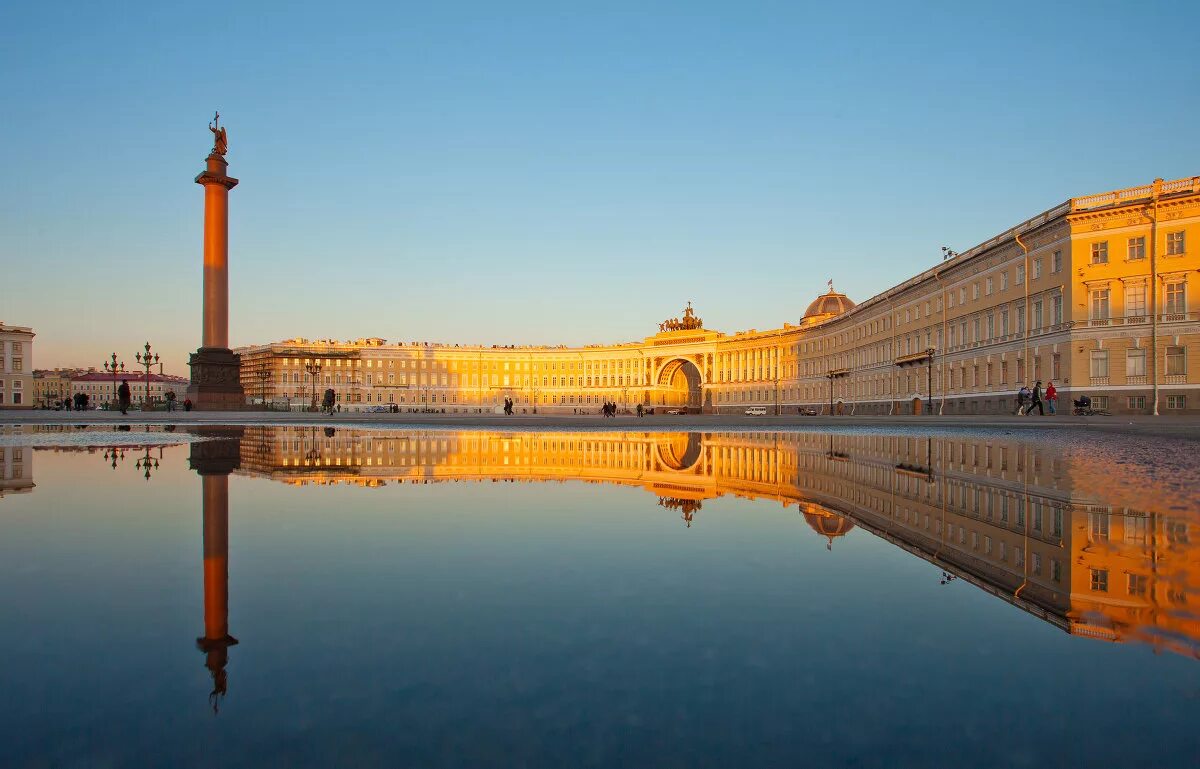 фото дворцовой площади спб. сенатская площадь и дворцовая площадь. зимний дворец дворцовая площадь петродворец. дворцовая площадь. фото дворцовой площади спб.