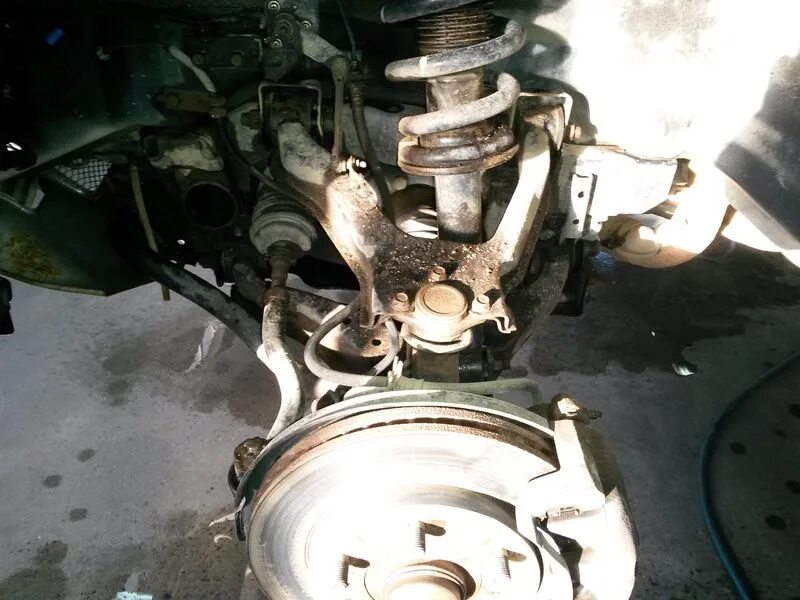 Подвеска mitsubishi pajero 4. Подвеска мицубиси паджеро спорт 2. Подвеска mitsubishi pajero 2. Подвеска митсубиси паджеро 3. Митсубиси паджеро 1 подвеска передняя.