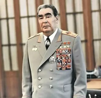 Сколько руководил брежнев