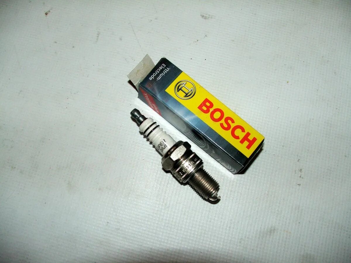 Ваз 2111 свечи зажигания. W20epru11 свеча зажигания denso 3049. Свечи ваз 2111. Ваз 2111 свечи зажигания. Свечи ваз 2123 оригинал.