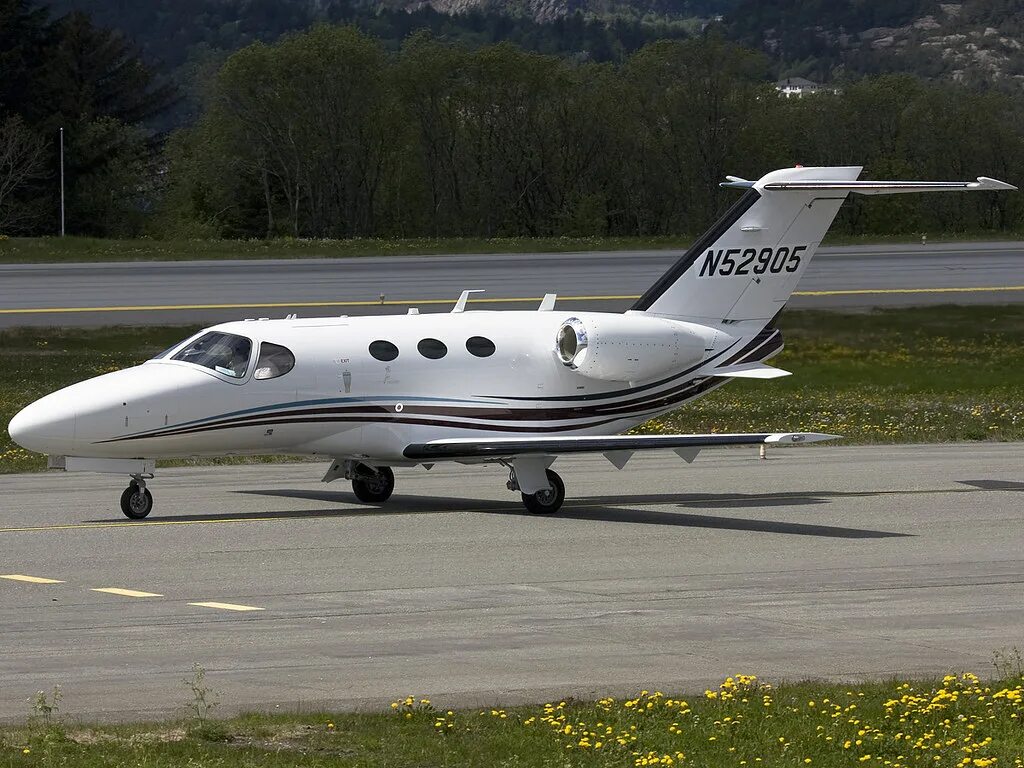 Cessna 510 citation mustang. Cessna citation mustang. Cessna mustang. Cessna c510 mustang. Cessna mustang.