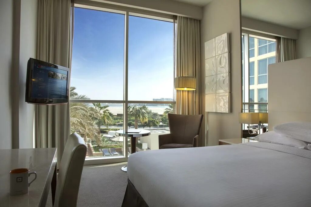 Island rotana. Абу-Даби Centro Rotana. Centro Rotana 3* Абу Даби. Centro yas Island Rotana Abu Dhabi. Centro yas Island Rotana 3*.