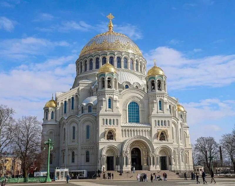 никольский морской собор в санкт-петербурге. кронштадт якорная площадь 1. якорная площадь в кронштадте 1990е. морской собор в херсоне. православная часовня кронштадт.