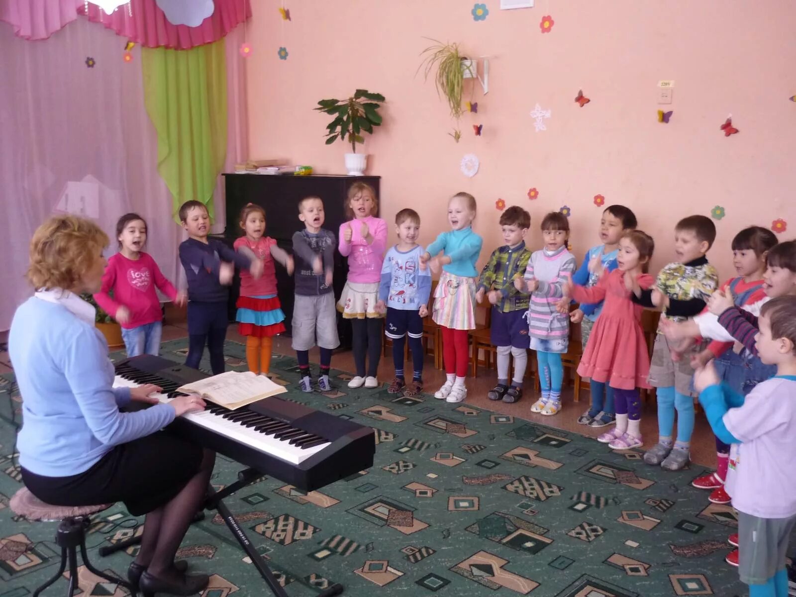 План музыкального руководителя в детском саду. Нод музыкального руководителя. Схема взаимосвязи воспитателя и музыкального руководителя. Календарный план муз руководителя. Нод музыкального руководителя.