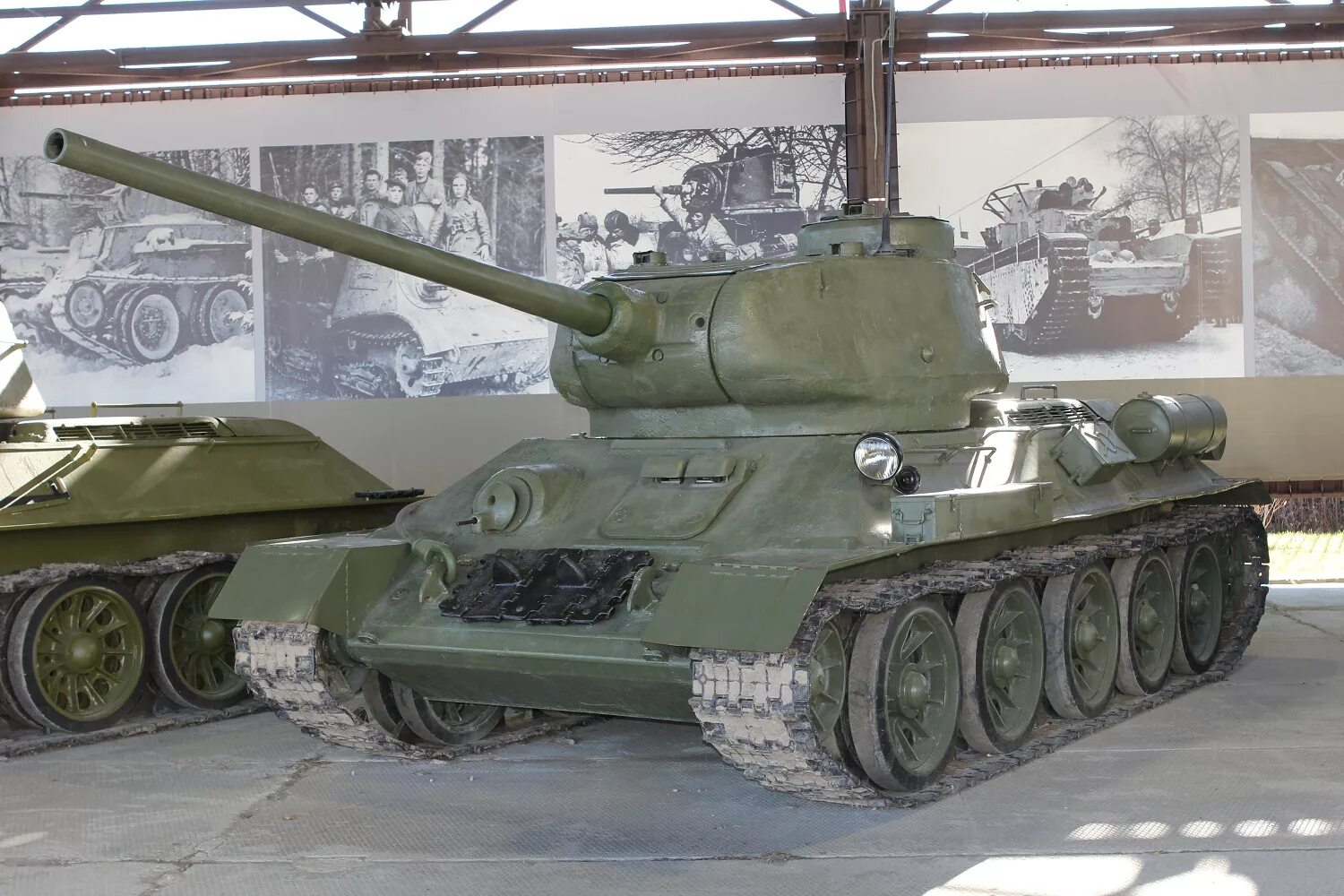 Танк т-34-85. Т 34 85. Т-34 средний танк. Танки т 34 85.