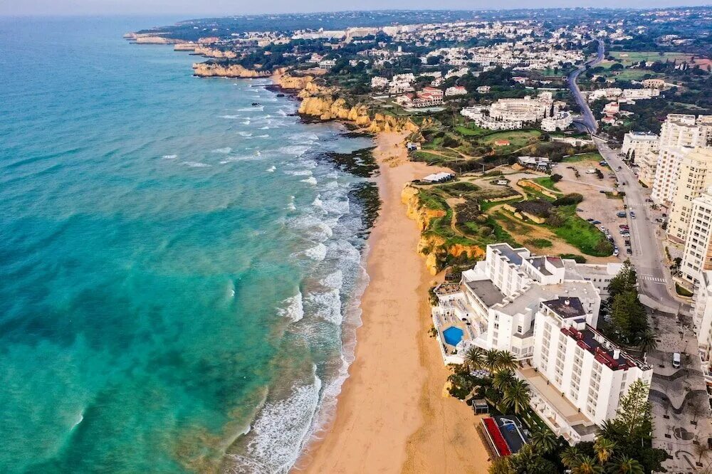 Де пера. Армасао де пера португалия фото. Море алгарве армасао де пера. Армасао де пера. Армасао де пера португалия фото.