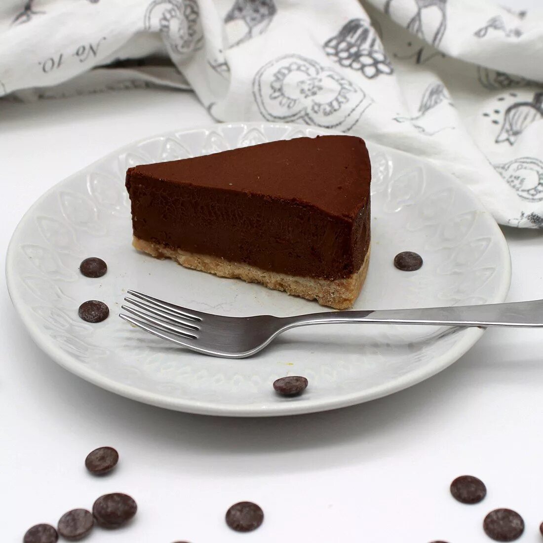 торт тройной шоколад. чизкейк с шоколадом. чизкейк с шоколадом. чизкейк с белым шоколадом. чизкейк с шоколадом.