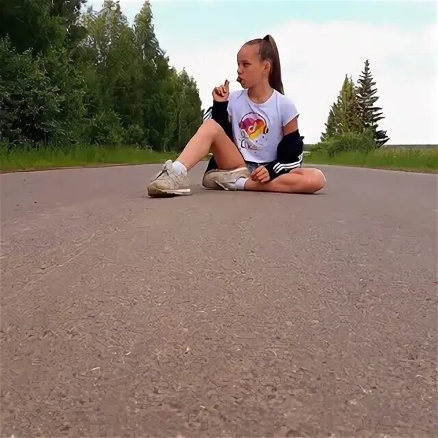 Ksenia 7 стрим. Ксения кульпина тольятти. ксения звягинцева кульпина. ластовченко ксения 2025. ksenia_2025_07 сочи инстаграм.