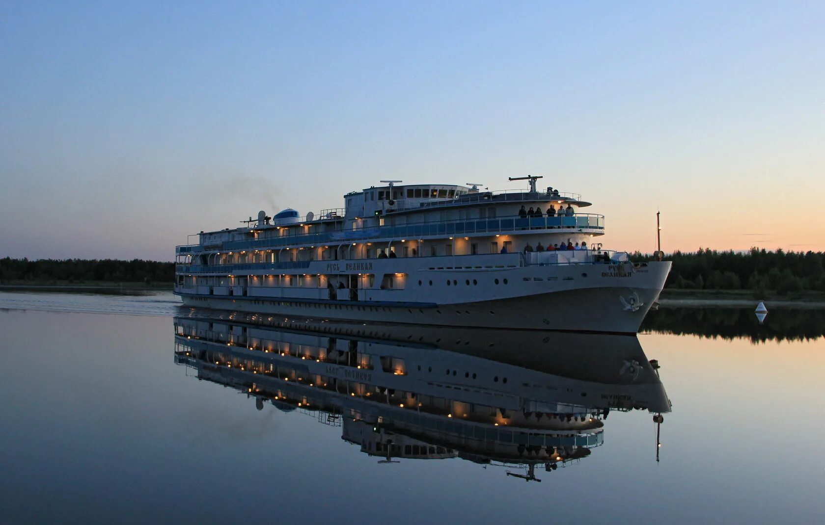 Соловецкие острова на карте. Карта кемь соловки. Остров кижи на карте карелии и петрозаводска. Соловецкие острова на карте россии. Расстояние от кемь до соловецкие острова по морю.