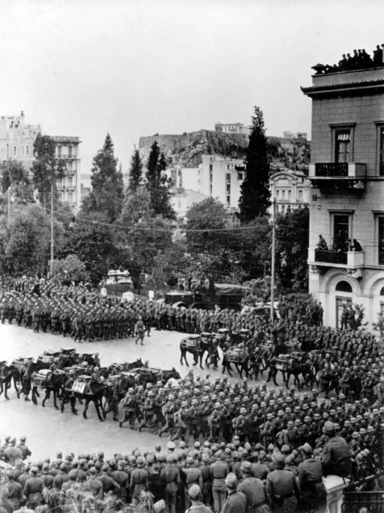 греция 1942. оккупация греции 1941-1945. немецкие войска в греции 1941. греция апрель 1941. солдаты греции во второй мировой войне.