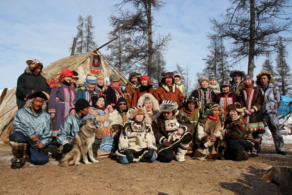 Сохранение национальной самобытности. Коренные малочисленные народы Российской Федерации. Коренные малочисленные народы севера России. Магадан эвенки Коряки.