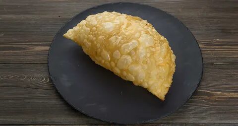 Блюдо чебуреки