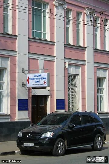 Травмпункт на полянке. Полянка 20 травмпункт. большая полянка 20 стр 1. травмпункт на полянке детский. большая полянка дом 20.