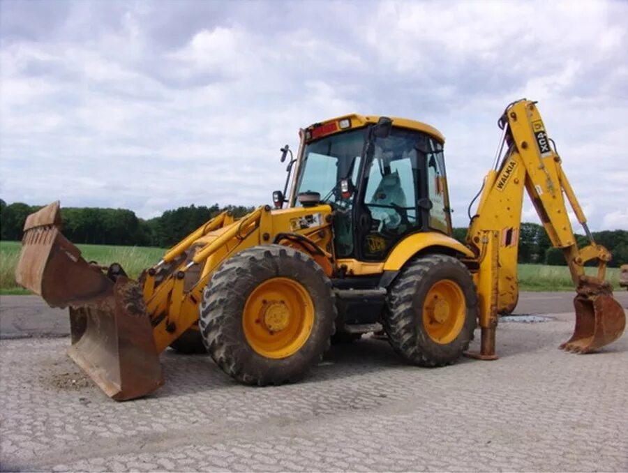 Экскаватор погрузчик 4 4. Экскаватор погрузчик 4 4. Трактор jcb 4cx. Экскаватор-погрузчик jcb 4cx 14h2wm. Экскаватор погрузчик 4 4.